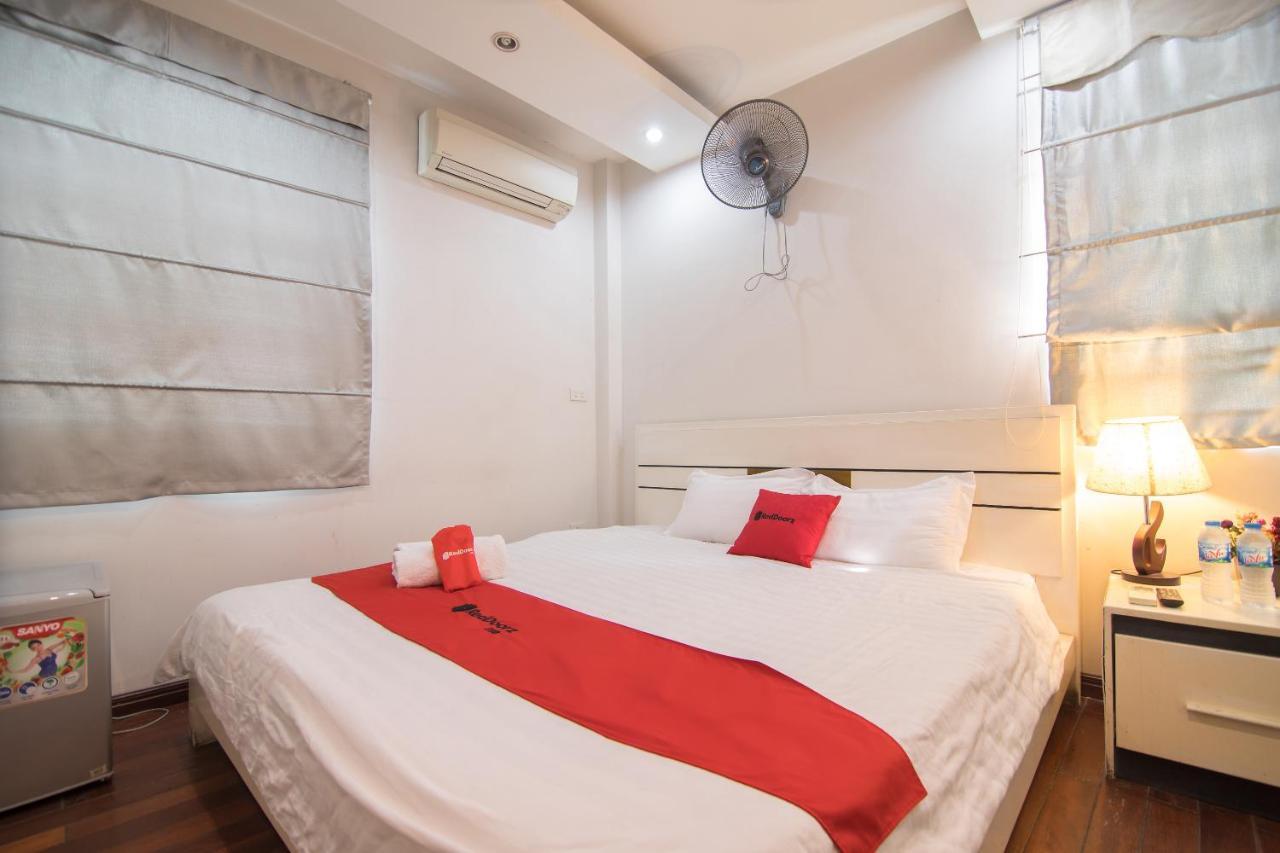 Отель Reddoorz Yen Phu Street Ханой Экстерьер фото